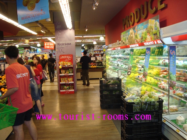 giant supermarket singapore