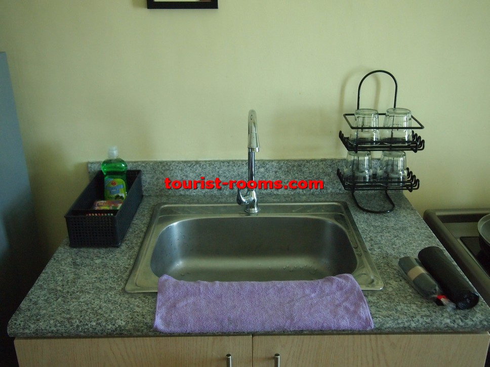 KITCHEN SINK AT GATEWAY GARDEN HEIGHTS,GATEWAY GARDEN HEIGHTS,MANILA APARTMENTS FOR RENT,APARTMENT NEAR BONI MRT STATION FOR RENT,APARTMENT NEAR FORUM ROBINSONS MALL FOR RENT,APARTMENT AT MANDALUYONG FOR RENT,MANDALUYONG APARTMENT,MANDALUYONG APARTMENT FOR RENT