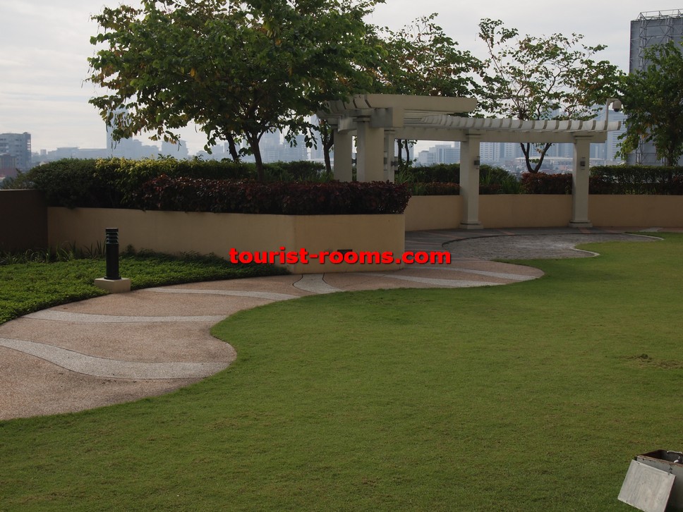 PATHWAY AT  GATEWAY GARDEN HEIGHTS,GATEWAY GARDEN HEIGHTS,MANILA APARTMENTS FOR RENT,APARTMENT NEAR BONI MRT STATION FOR RENT,APARTMENT NEAR FORUM ROBINSONS MALL FOR RENT,APARTMENT AT MANDALUYONG FOR RENT,MANDALUYONG APARTMENT,MANDALUYONG APARTMENT FOR RENT